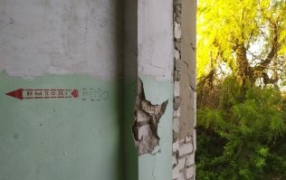 Даже в моем маленьком городишке, с населением тогда 50 тыс. человек был аэропорт.