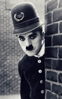 Из собачки охранник потом вот такой, похоже, вырастет! Отлично будет!)))