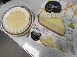 "Я впечатлен! Даже нарезанный, он выглядит так же, как на упаковке. И очень вкусный"

До чего довели народ маркетологи. Человек искренне радуется и удивляется тому, что его не н@еB@ли с содержимым упаковки... )