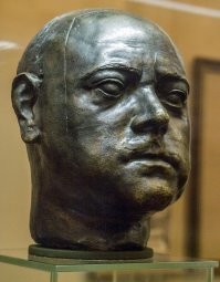 Российский Робинзон: мужчина уехал из Чувашии, и уже шесть лет живет в подмосковном лесу