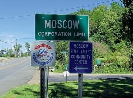 «РУССКИЕ» ГОРОДА АМЕРИКИ
Москва (Moscow)   8 городов (Айдахо, Висконсин, Канзас, Мериленд, Мэн, Огайо, Пенсильвания, Теннесси)