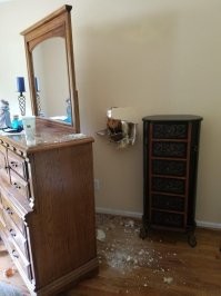 Все равно лучше чем ждать когда оно само упадет.