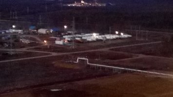 Если нормально утеплить, то и зимой нормально. 

Живут же в вагончиках, например на вахте. 

Якутия, если что, недалеко от Мирного: