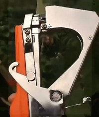 Такой штуковиной уж года три как пользуюсь, классная вещь!