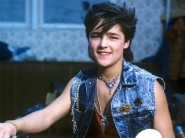 Согласен. Я бы предпочёл не знать эти имена, но вопреки моему желанию я их знаю. Вот так это и работает.