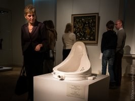 ...и этот ваш Фонтан Дюшана, по мне, так вовсе не фонтан...