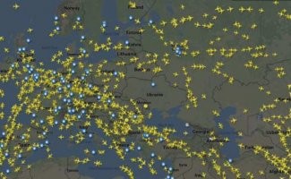 Да я тоже по флайт радару сразу определил кто именно сбил Малазийский боинг...
Там вообще без вариантов было. Из Европы самолёты огибали украину (особенно западную откуда бук пригнали) через Россию по такой дуге невероятной что я просто охреневал. Боялись очень укрофашистов авиакомпании тогда.