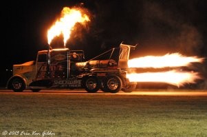 Чё мелочиться? Присобачил бы уже реактивный двигатель :)