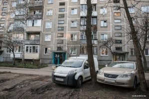 Почему у хрущевок нет балконов на первом этаже?