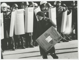 Вся суть построенного дерьмократизьма