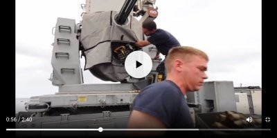 Что-то китайцы какие-то некитаестые, да и стволов явно не 20