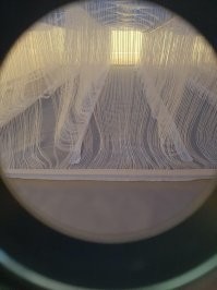 Я вот не понял а зачем нужны все эти нити в Нутри матраса.