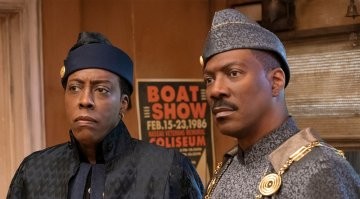 Сбылась мечта: девушка случайно познакомилась в сети с принцем