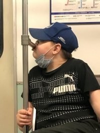 мда  маска явно лишняя