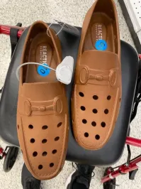 да ладно.. чуть не полстраны в мыльницах рассекали в 90х..