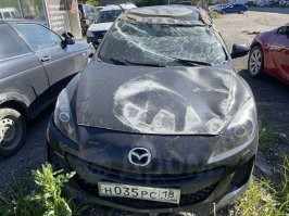 Авария дня. Быстрая автомобилистка на «Мазде» из Ижевска «сделала уши»