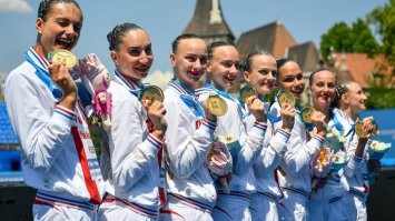 Болеем за Наших Русалочек!!!
Россия Вперед!!!