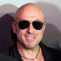 Этот вообще ни о чём не сожалеет...