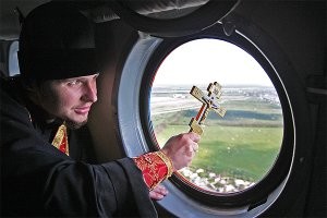 Как видим-чинушам легче списать на нечистую силу. (ц)

Но! Самое забавное будет, что ведь, бл*дь, полетит на геликоптере (выделенном властями) какой-нибудь бородатый экзорцист от местного филиала РПЦ с канистрой святой водицы бубнить молитвы через репродуктор.  Прецеденты были.