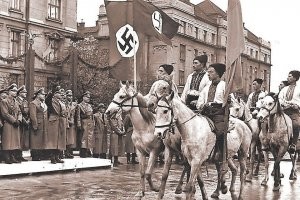 хах.ля.ти.на, смотрю сюда