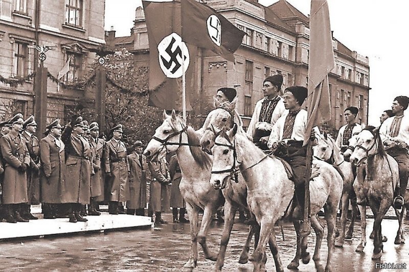 хах.ля.ти.на, смотрю сюда