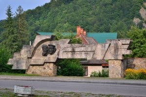 Советский "Дед", за которым охотились 60 тысяч немцев и дивизия СС, а Николай Второй награждал Георгиевским крестом. Кто он?