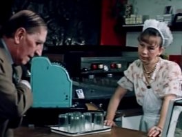 Буфетчицы и официантки из любимых фильмов