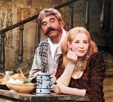 Старая старая сказка.  Неелова М