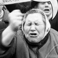 так скоро весь ледник растащат!