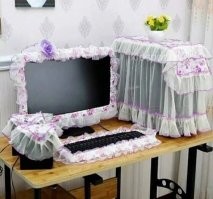 а есть фото без одежды . друг спрашивает