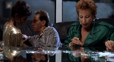 а про этих мадам нет никакой инфы?