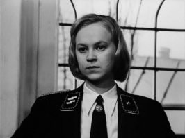 Вот ведь роль: один раз сыграешь и на всю жизнь знаменита.