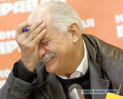 Когда в 2 часа ночи решил попить водички и не хочешь никого будить