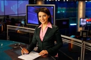 Салима Зариф. 
Папа - афганец. Родилась в Ленинграде.
По российскому ТВ часто мелькает.