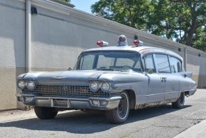 За этим забором психушка куда товарищ Саахов упрятал Шурика