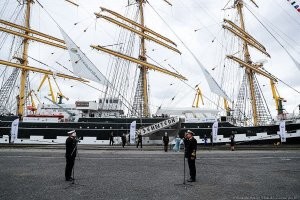 Зачем в Хельсинки? Вот он, дома.