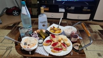 Иногда бывает так: