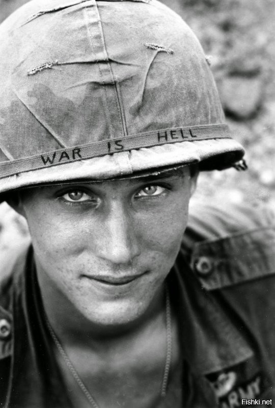 Во Вьетнами они, конечно, бывали частенько отморозками, но это были ещё солдаты...