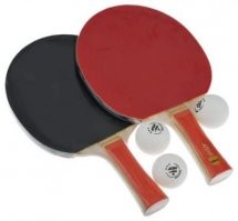 "Теннисист задает траекторию полета и отскока большей частью именно вращением мяча, и будь мячик гладким, закрутить его было бы непростой задачей." - чё, правда? Может, дело таки не только в мяче