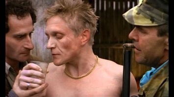 Как-то так. Скукоженный по центру