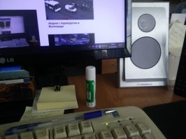 У меня почти с тех же времен, но чуток моложе и ещё с сабом.