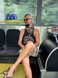 Нет ето не змея , ето 3,14дорас .