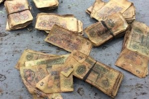 А я "клад" нашёл после бабуси...