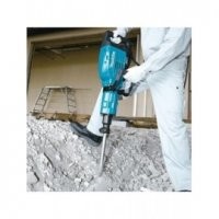 Инструменты пронесенные в камеру.