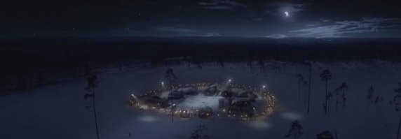 новогоднее настроение.
обмануть нас пытаются с первого кадра: месяц таким не бывает. Солнце ниже горизонта должно освещать луну снизу.