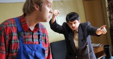 SOSI или 285? Ургант посмеялся над логотипом Челябинска к 285-летию города