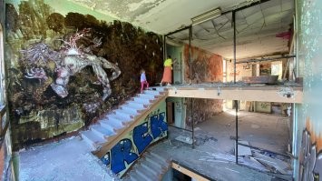 3) Заброшенный санаторий от Кировского Завода в Стрельна