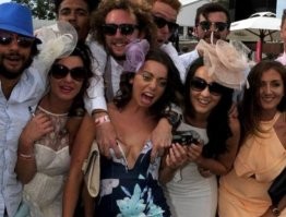 Момент  пойман