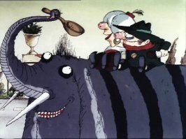 Зачем фермеры из Африки ставят ульи вокруг угодий