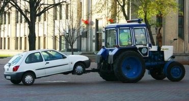 Вот новость... В некоторых странах трактора даже полиция использует)